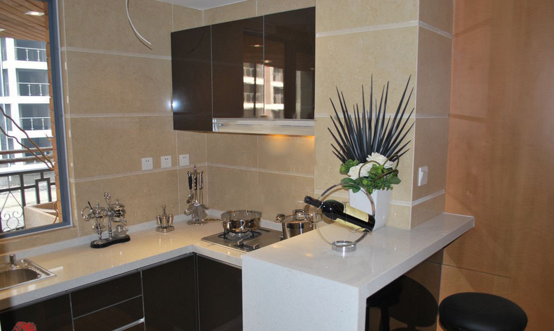 zhongshanzhuangxiugongsi 中山裝修公司